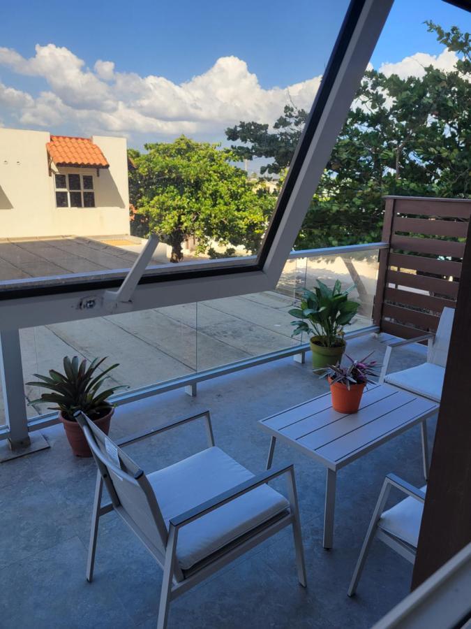 Impeccable 2-Br Apartment-Ornella Villa At Bayfront Villa Portmore Buitenkant foto