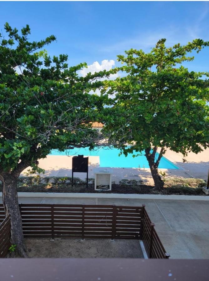 Impeccable 2-Br Apartment-Ornella Villa At Bayfront Villa Portmore Buitenkant foto